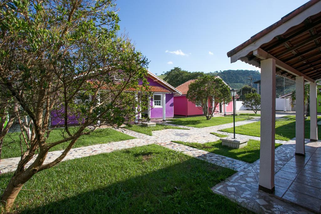 Pousada Villa Sao Bento Campos do Jordão Екстериор снимка